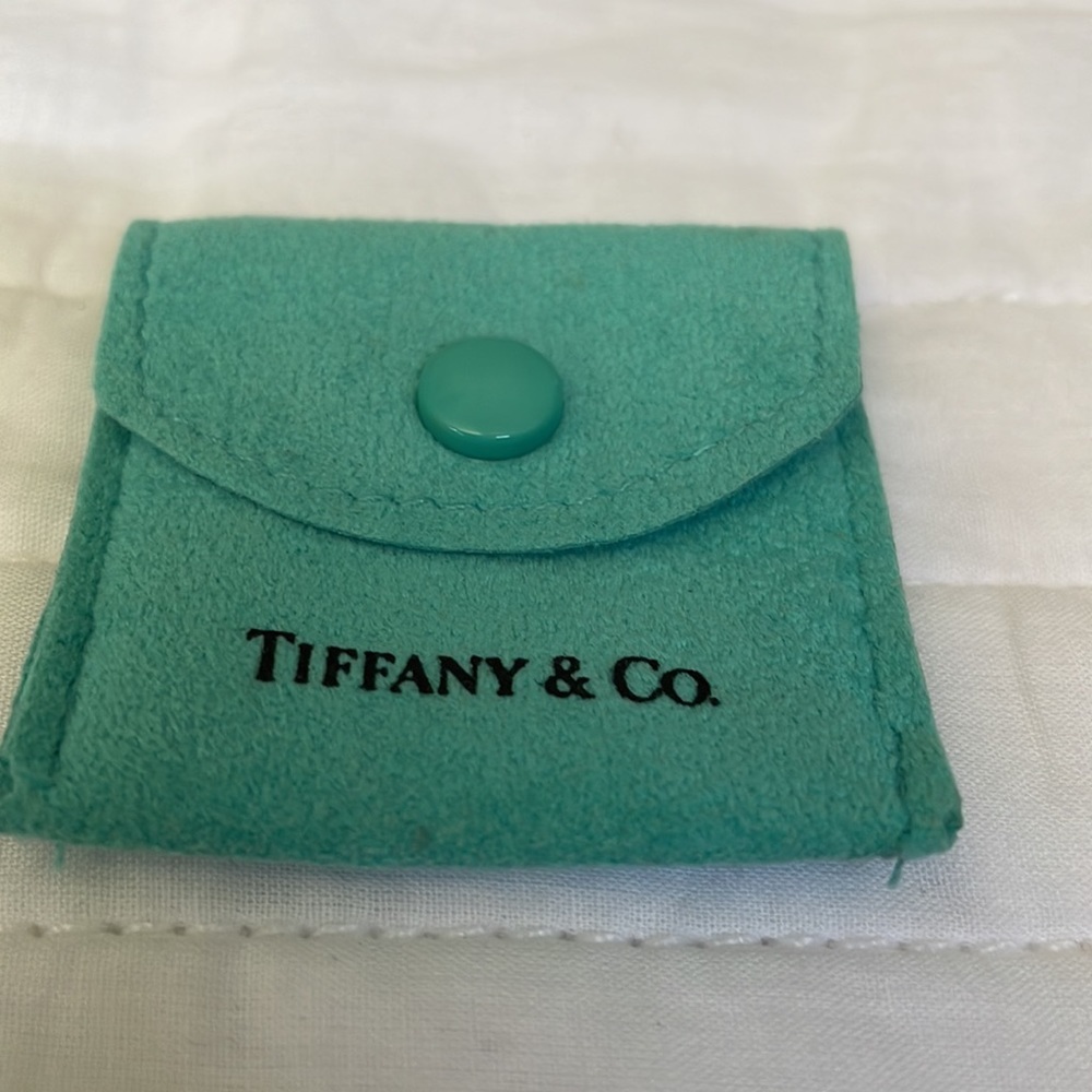 Tiffany & Co Paloma Picasso®
Loving Heart Band Ring - Picture 3 of 8